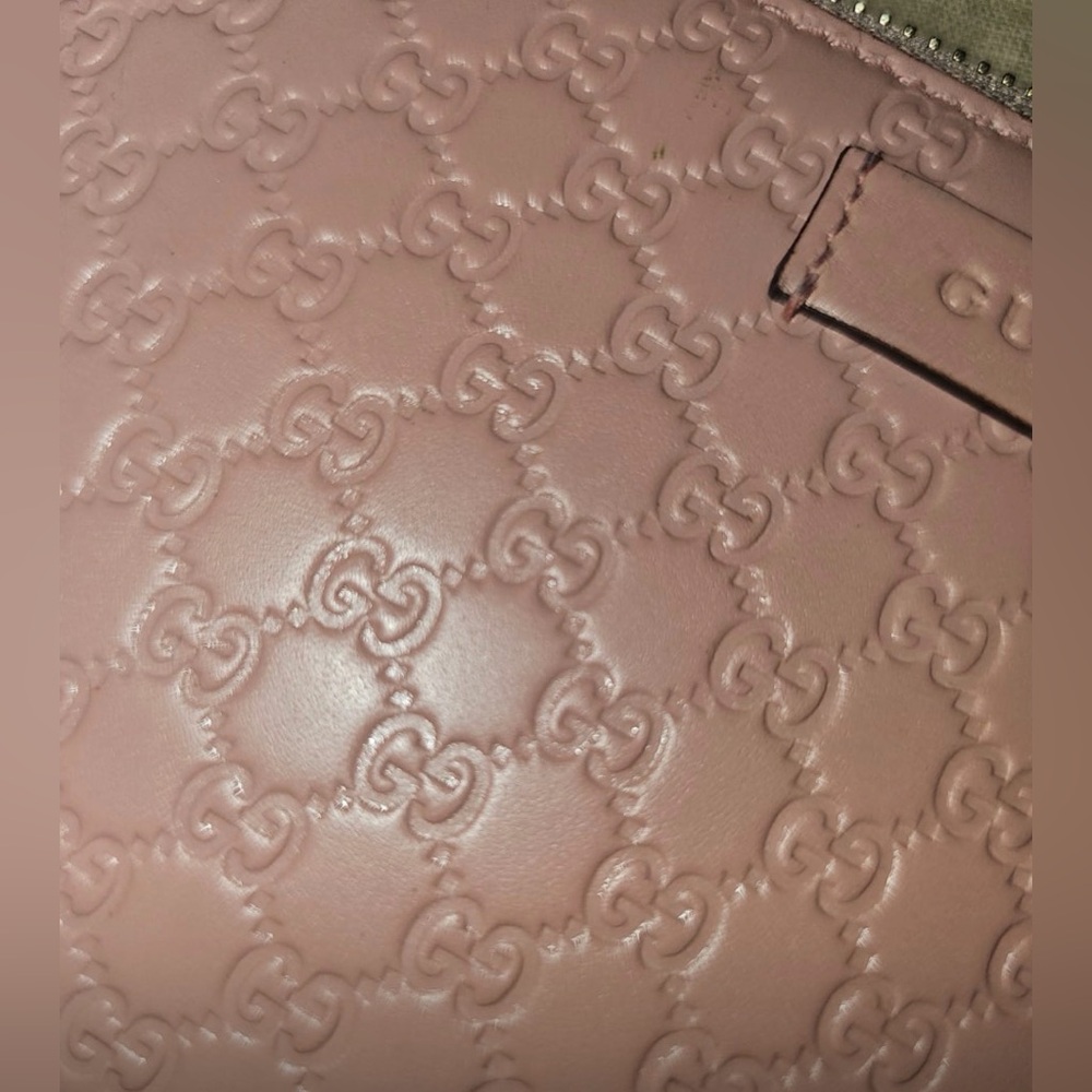 Authentic Gucci Microguccissima Soft Pink Zip Around Wallet - Picture 8 of 10